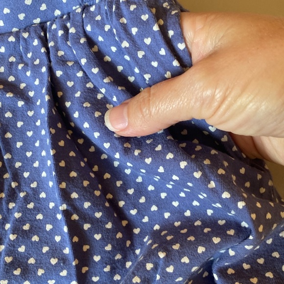 Gap Kids size XS 4-5 comfy skirt bundle. Three skirts, two with pockets. - Picture 5 of 12
